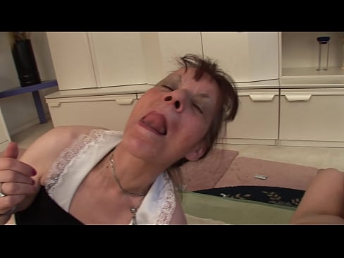 ❤️ Bo-nkhono ba babeli le ntate-moholo a le mong ba na le ba bararo ho st.porn-milf-300.ru ❌️